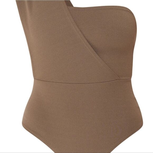 PrettyLittleThing Khaki One Shoulder Bodysuit Size 8 in dark Khaki NWT‎ - Picture 5 of 8